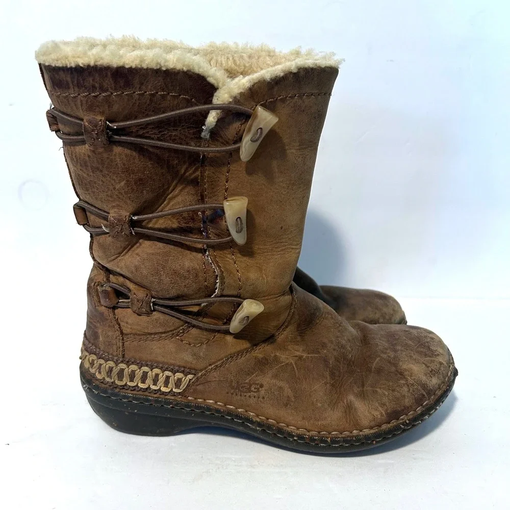 UGG Sunburst Tall Boots Womens 7 Brown Leather Shearling Toggle Fair 5156